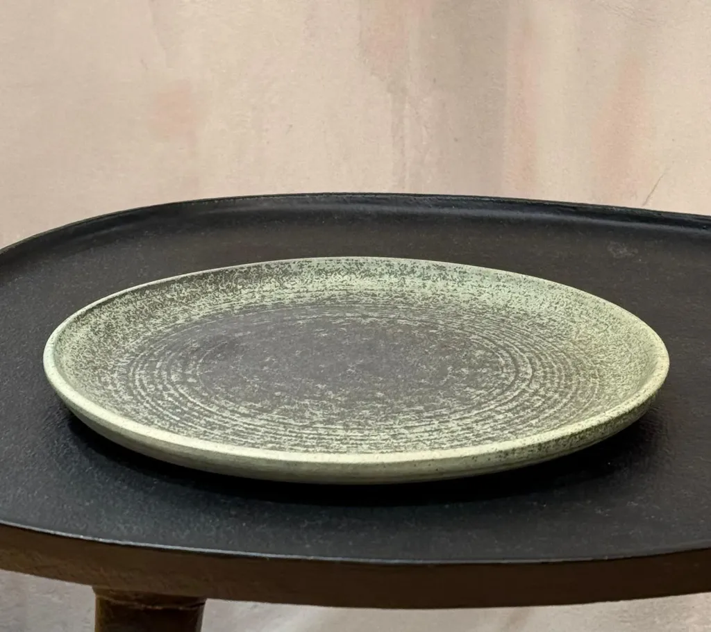 Plato Cerámica Negra