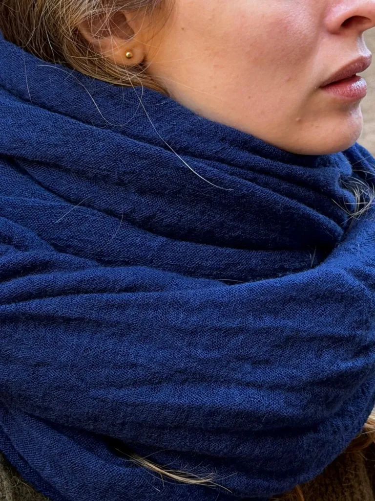 [0095] Pashmina Midnight Blue