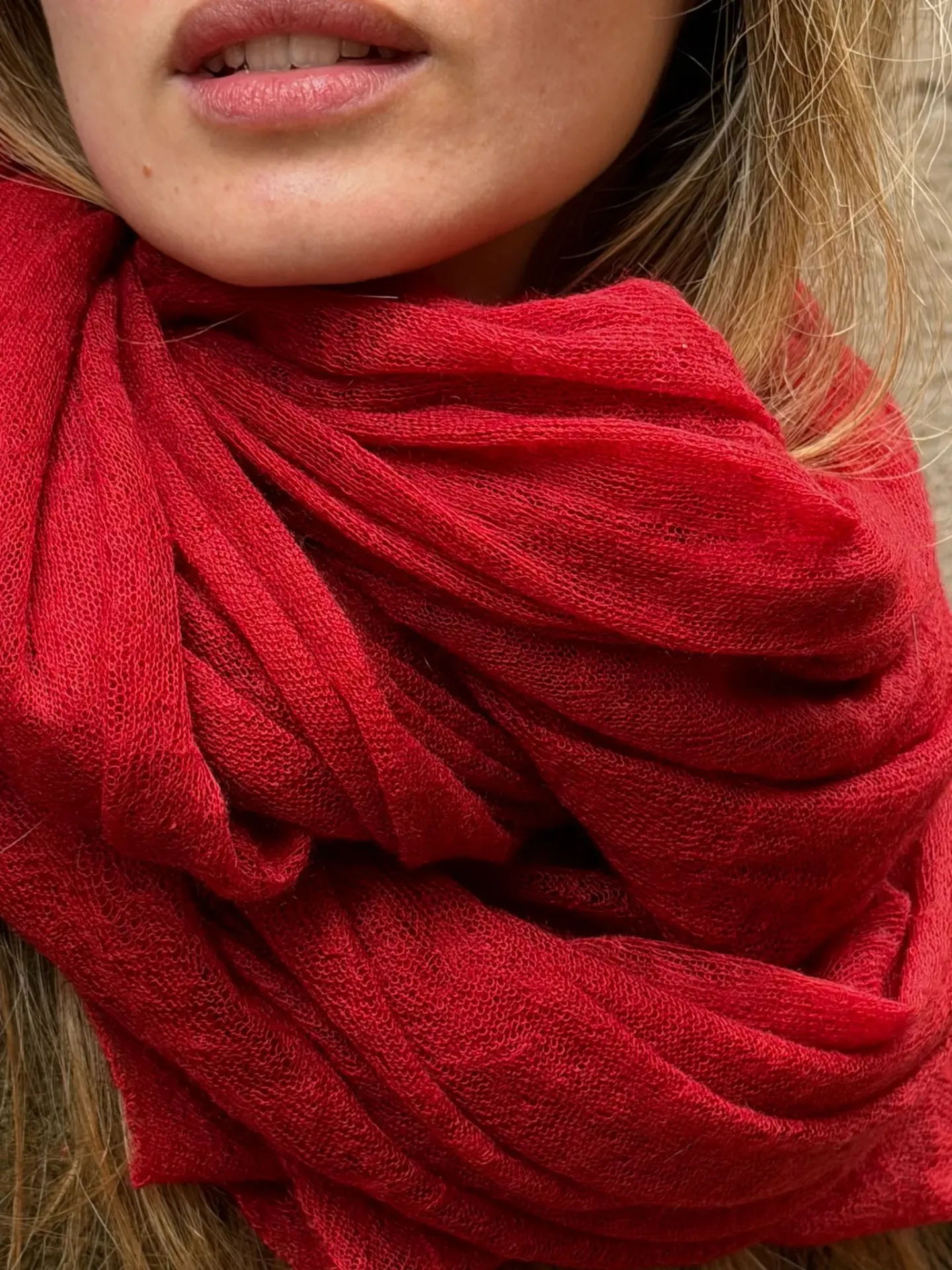 Pashmina Pluma Bloody Red