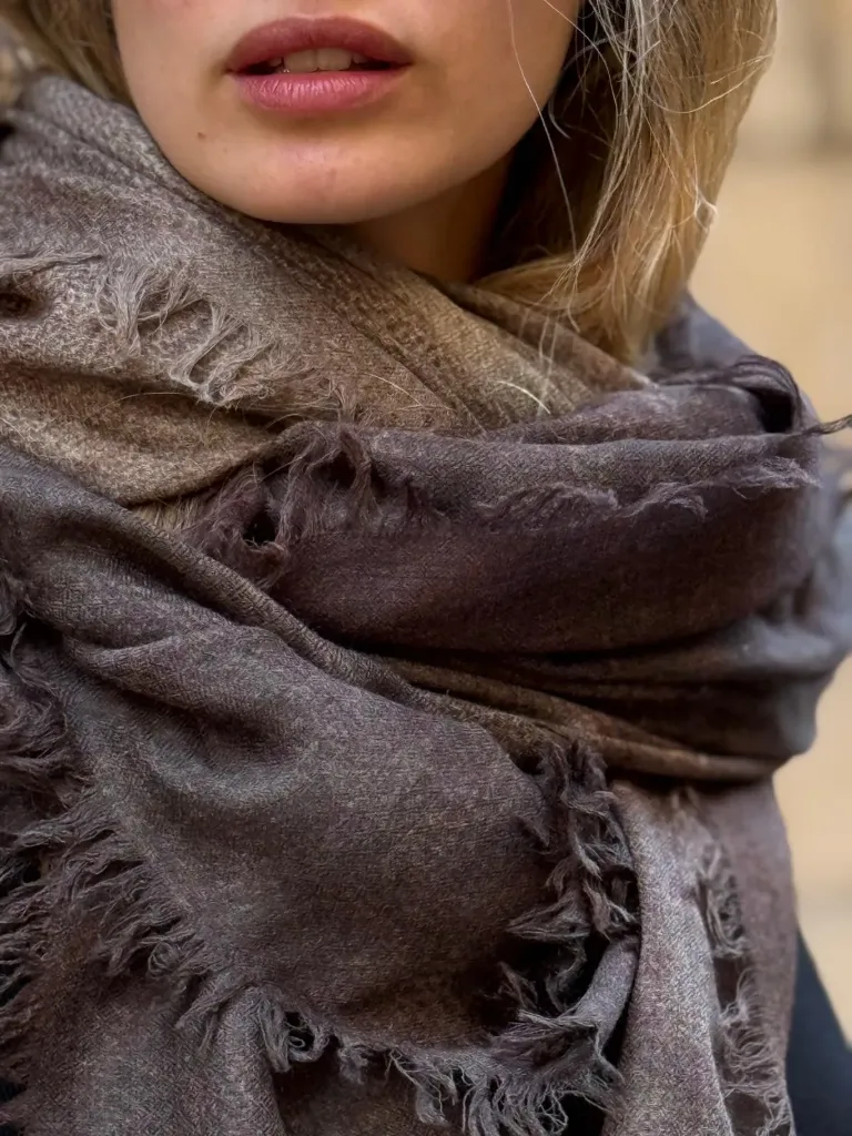 Pashmina Whisper