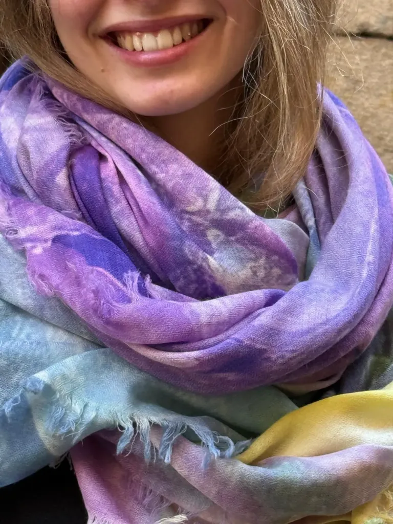 Pashmina Corona