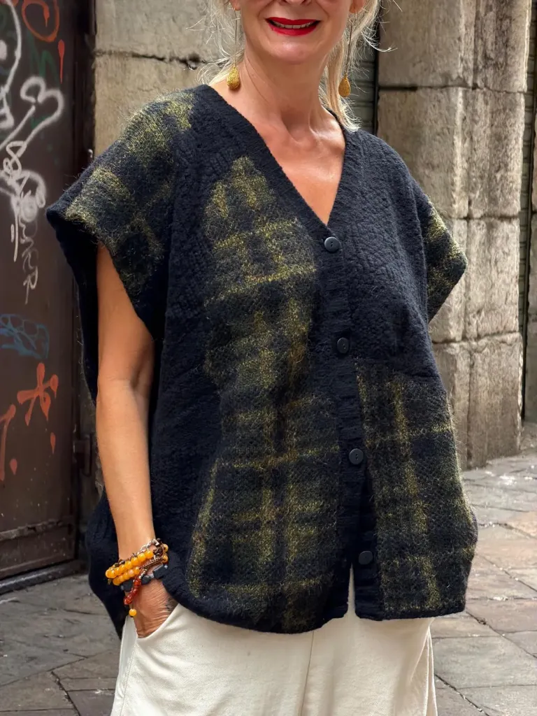 Cardigan Weave