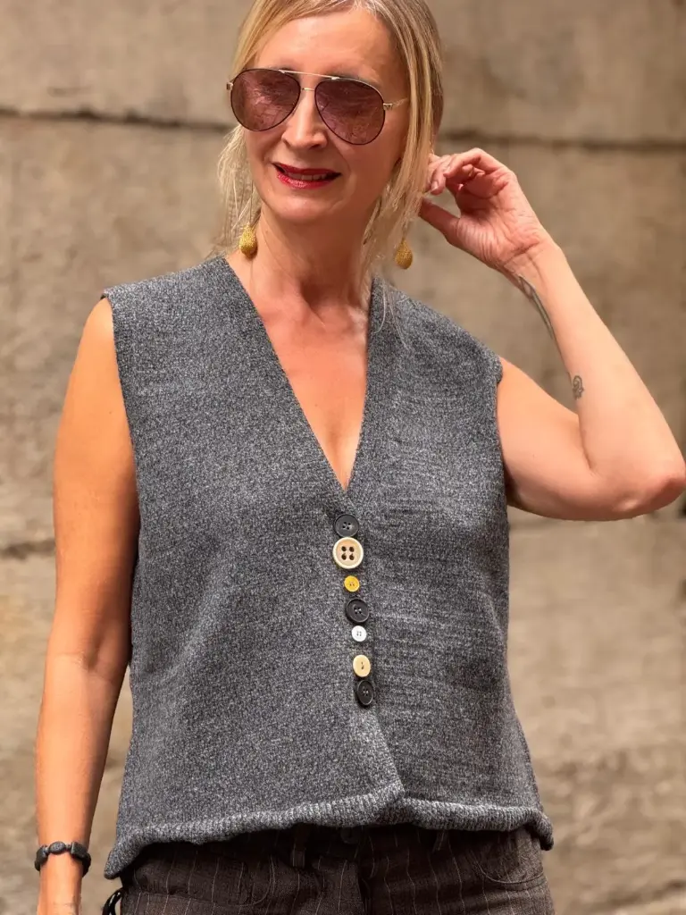 Chaleco Coraline Gris (1)